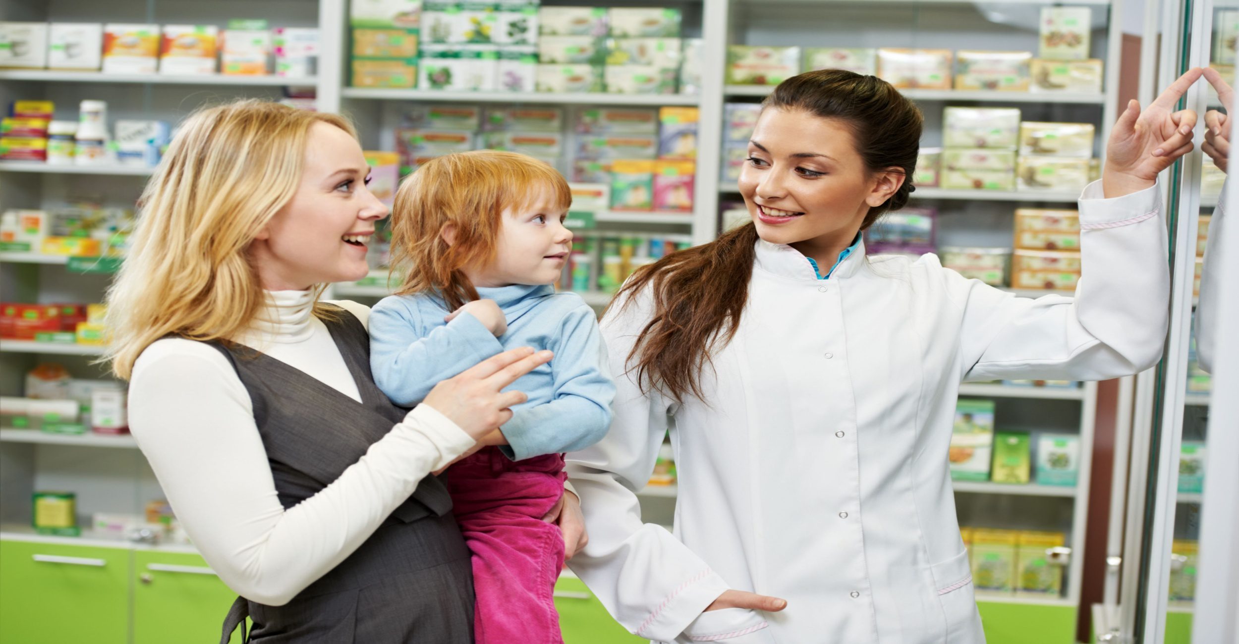 what is a pharmacy assistant