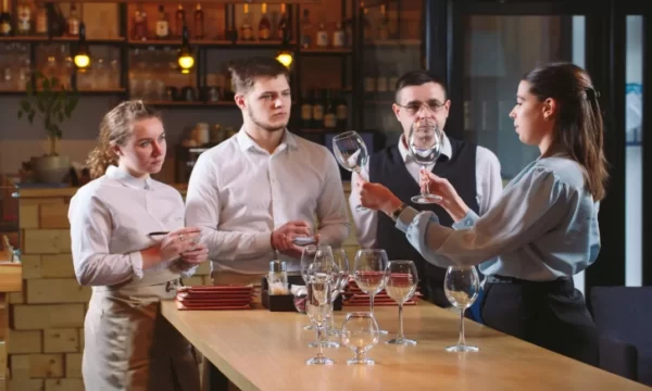 waiter training course