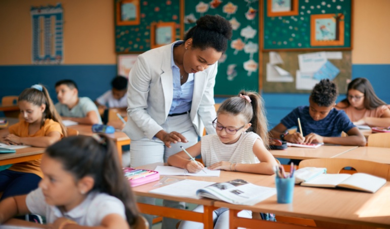 Become a Teaching Assistant