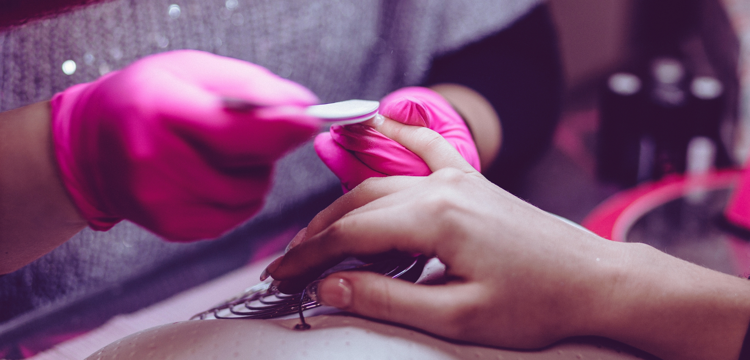 Factors That Change the Price of Acrylic Nails