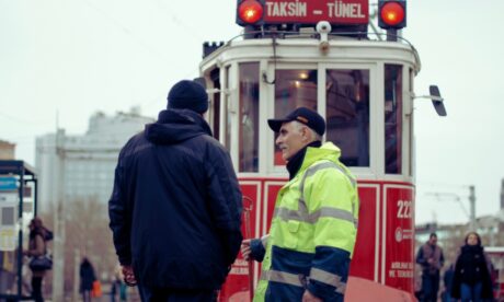 How Do I Become a Transport Manager