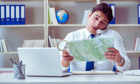 How Do Travel Agents Earn Money