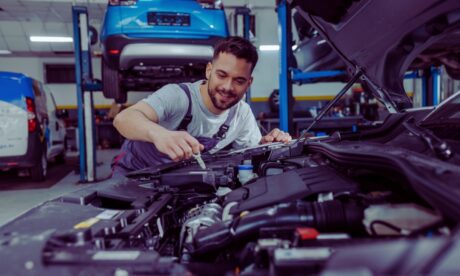 How to Become a Vehicle Technician