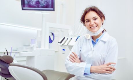 What Does a Dental Nurse Do