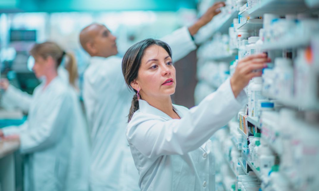 How Much Do Pharmacists Make in the UK? Salary Breakdown