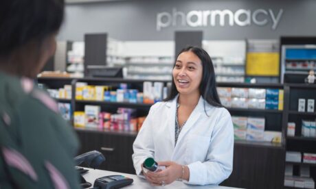 How Much Does a Pharmacy Technician Earn in the UK? 2026 Salary Guide