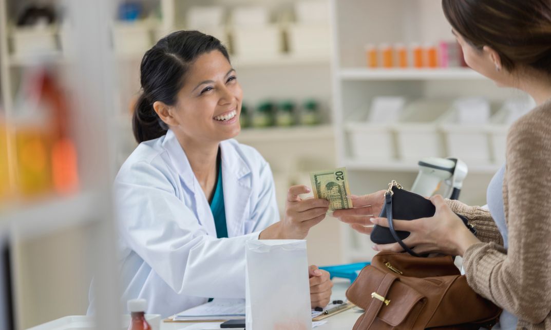 Pharmacy Tech Starting Pay Guide For Beginners In The UK