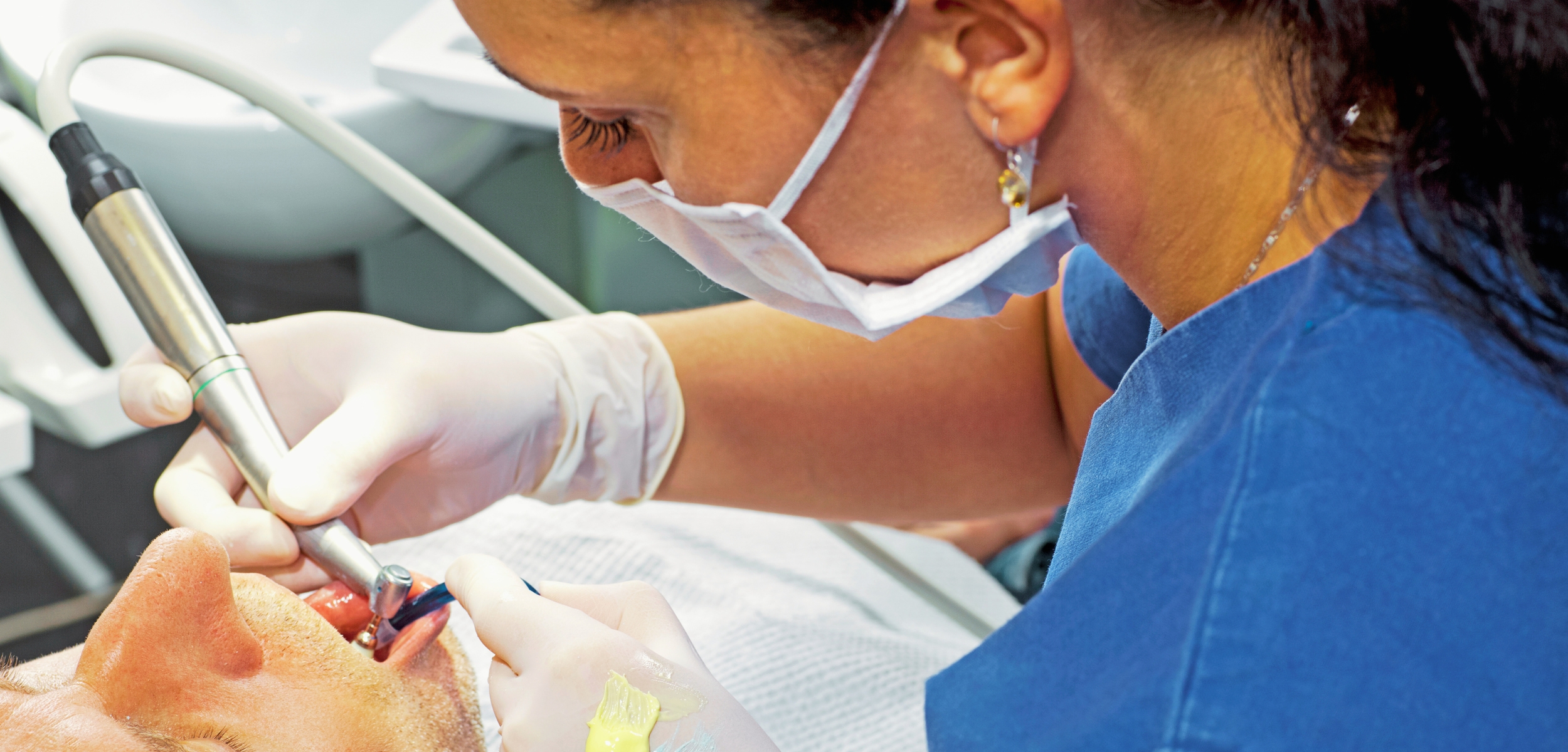What Do Dental Nurses Do in the Clinic