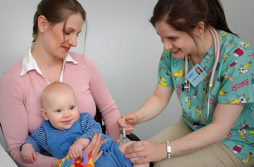 From RN to FNP: What the Transition to Advanced Practice Actually Demands