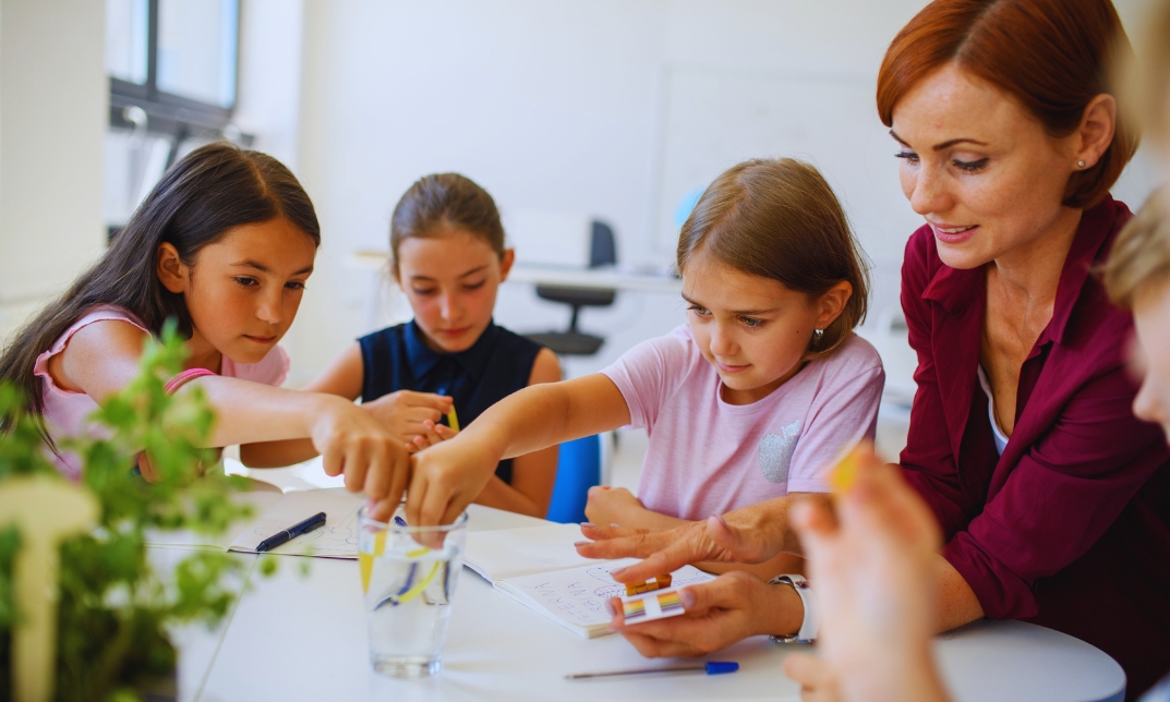 How Do I Become a Youth Worker